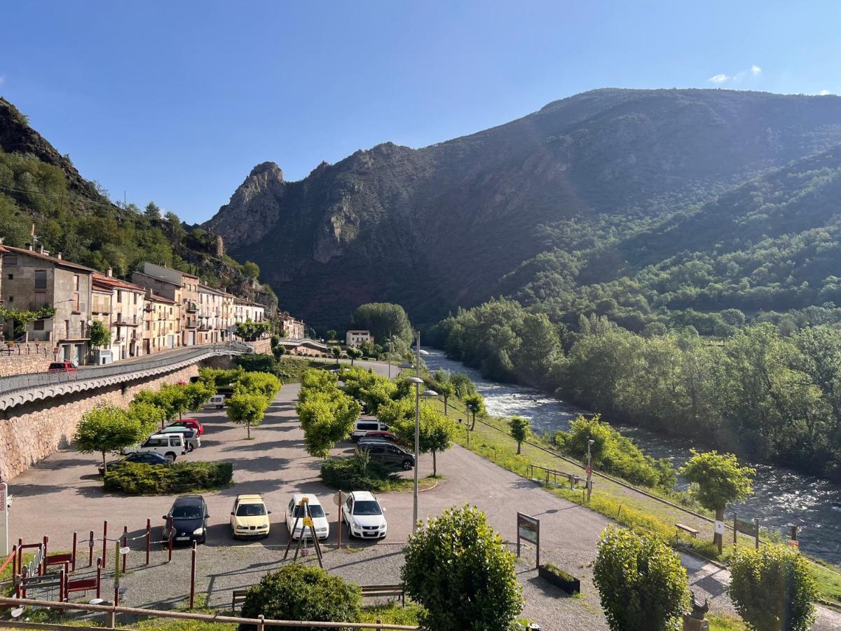 Apartamento Gerri - L'Amfitriona Gerri de la Sal Exterior foto